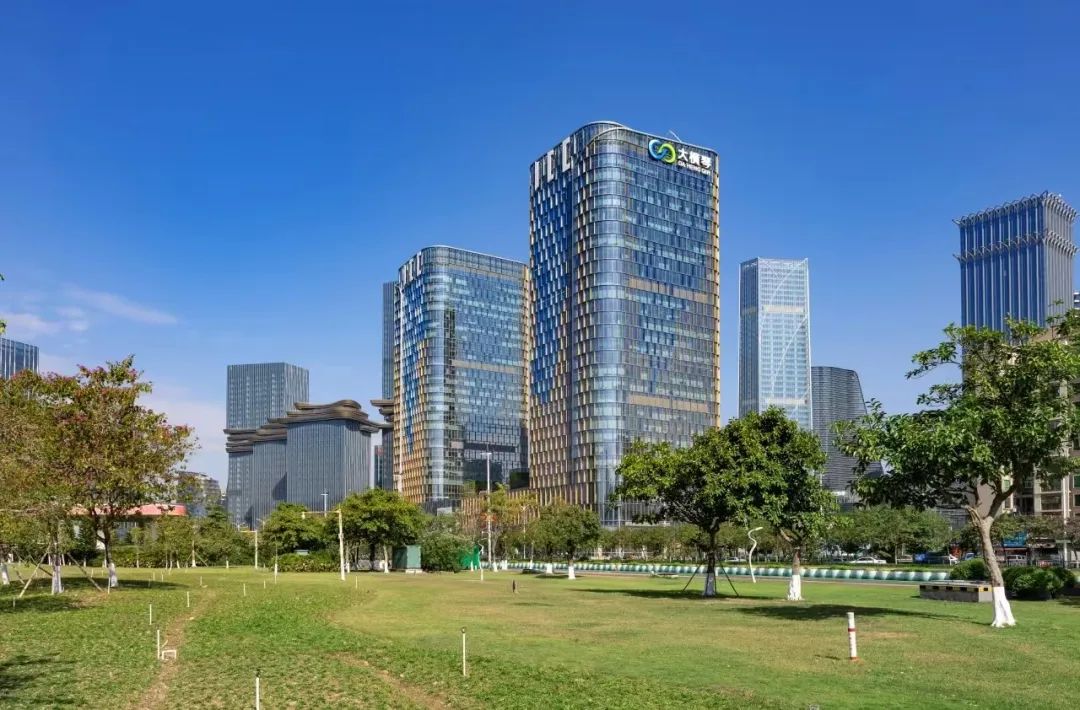  致敬了不起的她 | 眼中有光，心中有夢，世界因您而更美